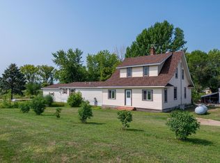 2563 122nd St, Plato, MN 55370