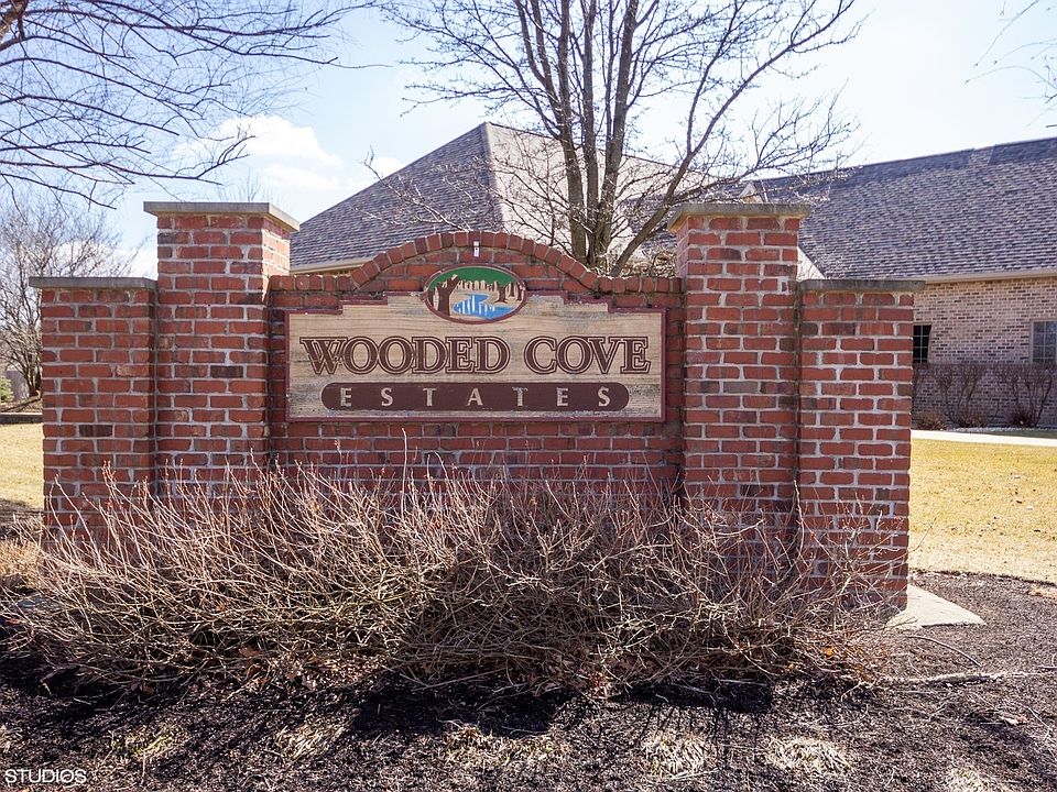 1st image of 21151 S Wooded Cove Dr