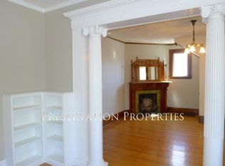 149 Crafts St #1, Newtonville, MA 02460