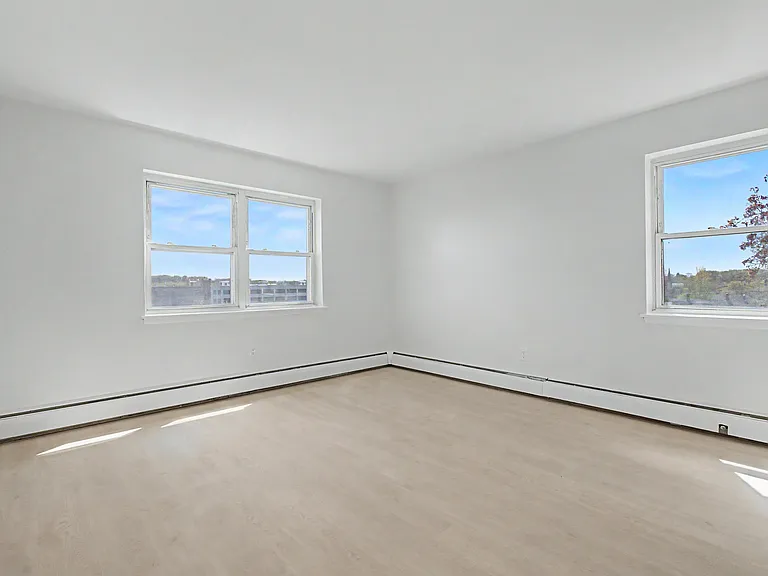 21-2C Spring St #C2 — Photo 10