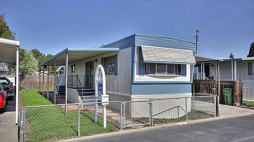1st image of 343 Eucalyptus Dr