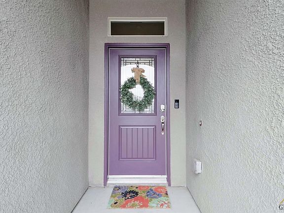 4th image of 9504 Woodbrook Dr