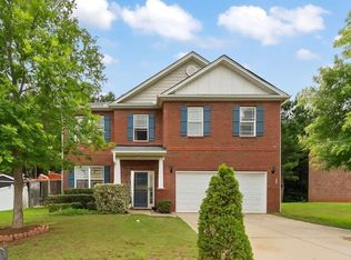 12148 Flannery Ln, Hampton, GA 30228