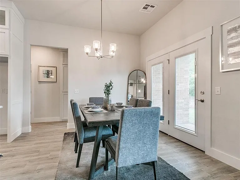 11500 Fairways Ave — Photo 18