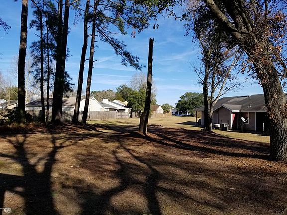 4th image of 8331 Westover Ct