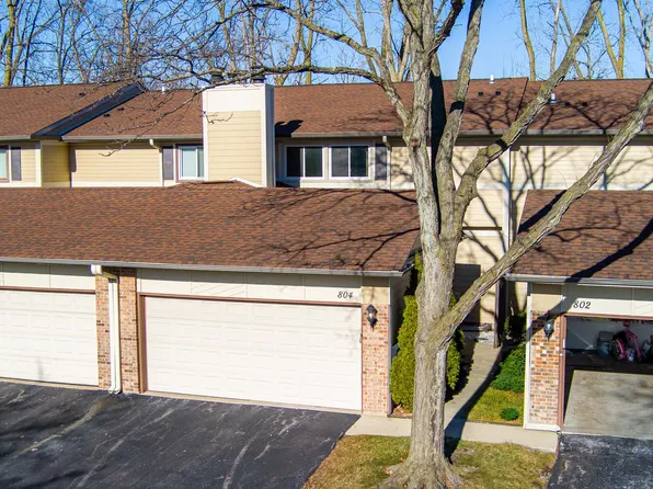 804 Swallow St, Deerfield, IL 60015
