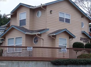 250 SE Coast Guard Dr #1, Depoe Bay, OR 97341