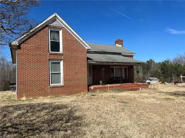 10183 State Highway 700, Pelham, NC 27311