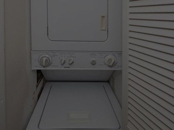 stackable wash/dryer in unit