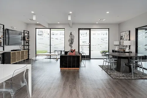 The Gem Apartments Photo 1