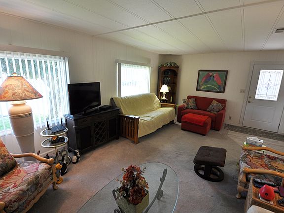 5th image of 73311 Puebla Dr