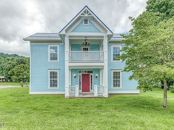 2nd image of 216 Main St