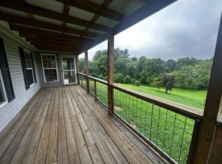 85 Shirleys Ln, Canton, NC 28716