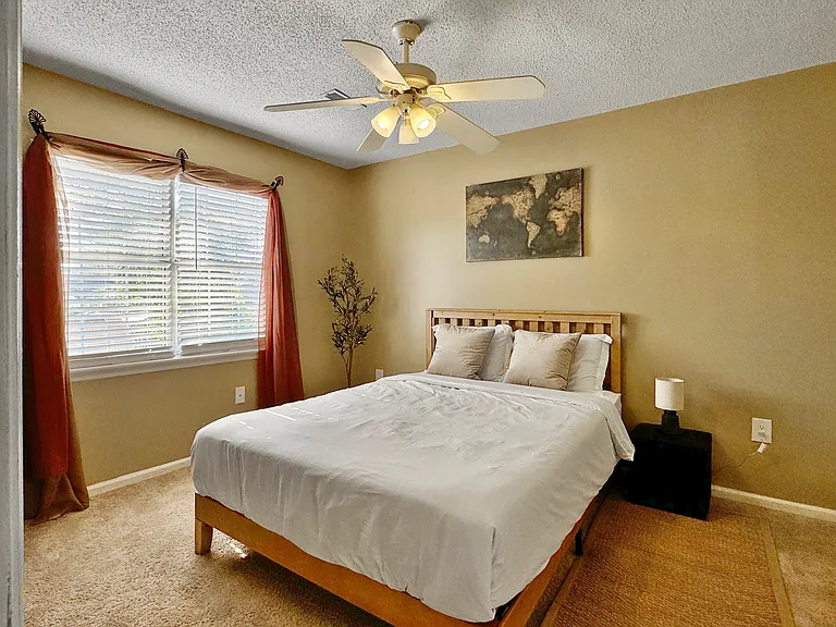 7900 Elderberry Cir — Photo 33