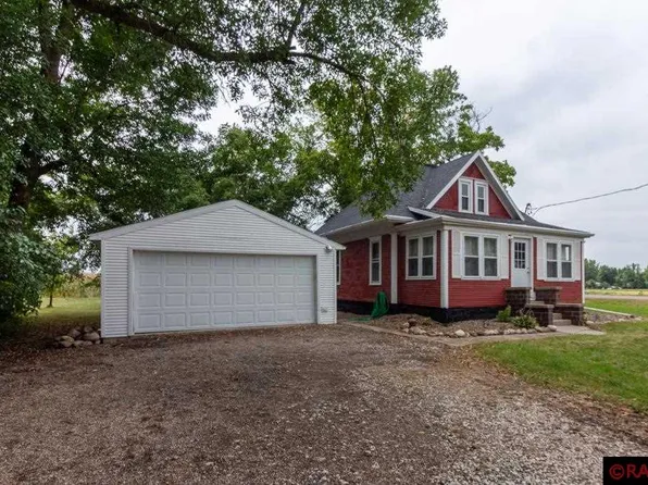 15798 State Highway 22, Good Thunder, MN 56037