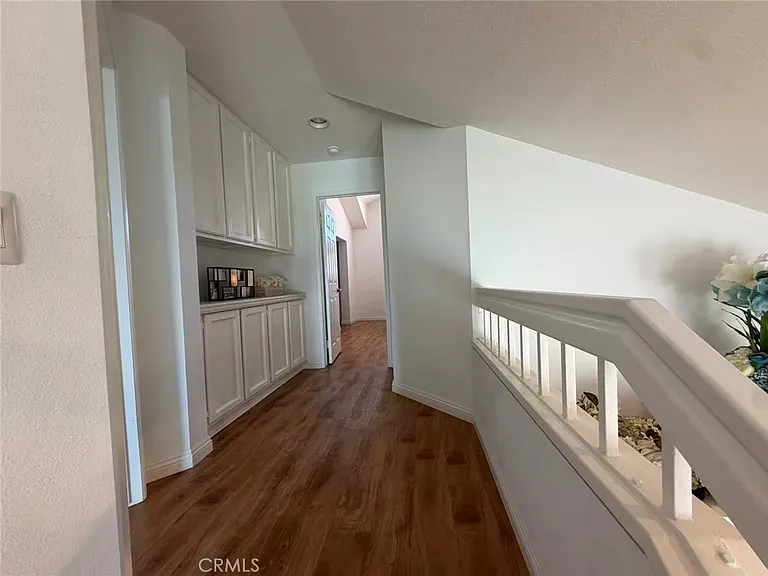 27 Sarena — Photo 11