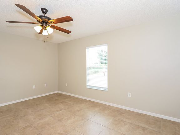 5th image of 505 Reddicks Cir