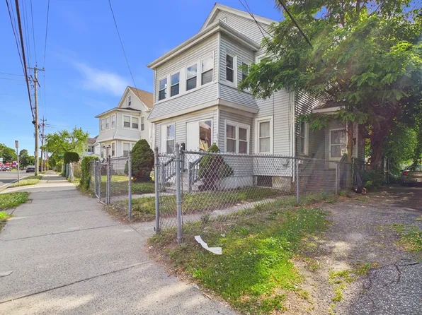 634-636 Dickinson St, Springfield, MA 01108