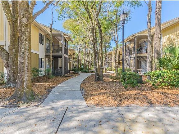 3rd image of 13374 Arbor Pointe Cir APT 204