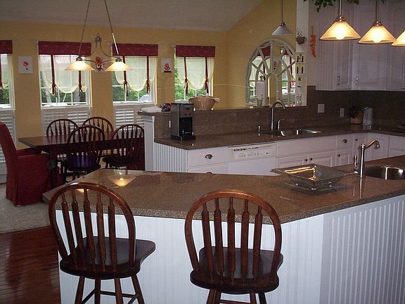 Gourmet Kitchen