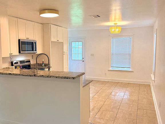 2nd image of 110 Allie Ln