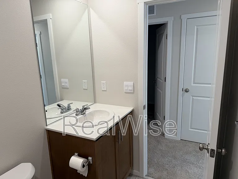 62755 Eagle Rd — Photo 29