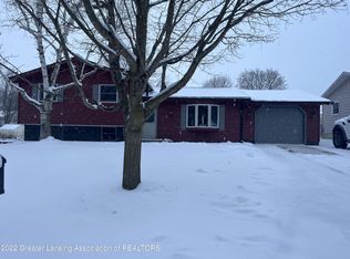 525 Church St, Portland, MI 48875