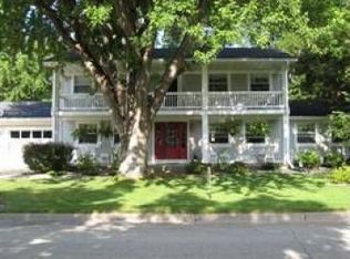 908 28th St S, La Crosse, WI 54601