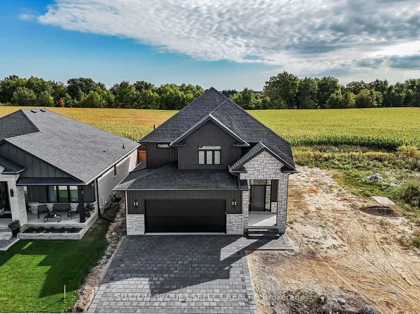 58 Briscoe Cres, Strathroy Caradoc, ON N7G 4E1