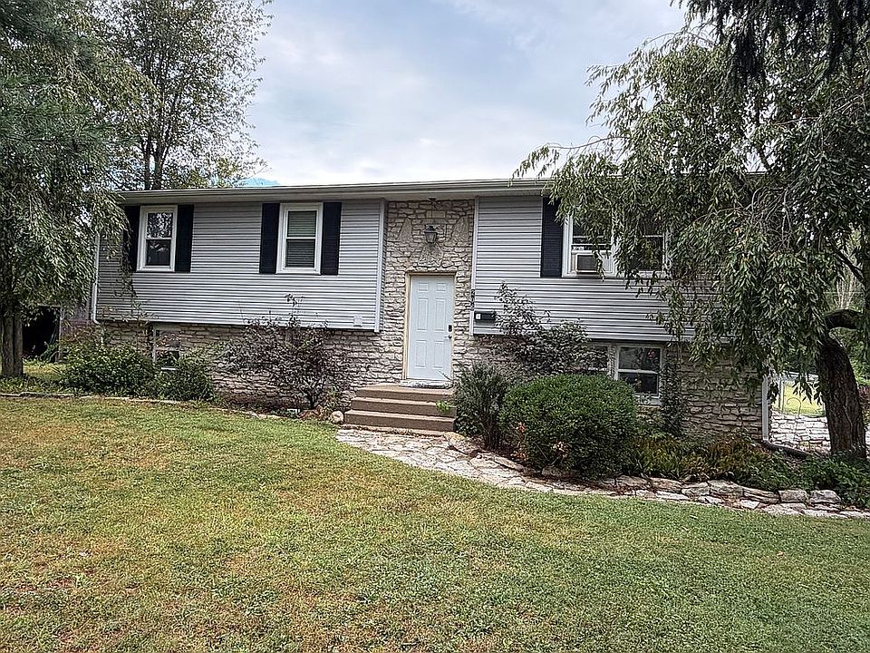 1st image of 206 North St