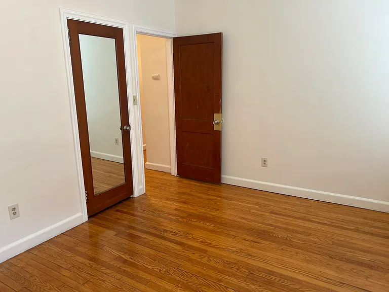 382-386 Highland Ave #103 — Photo 6
