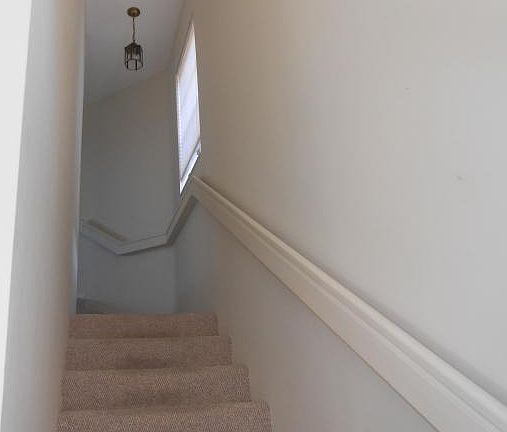 3rd image of 5243 Europa Dr APT L