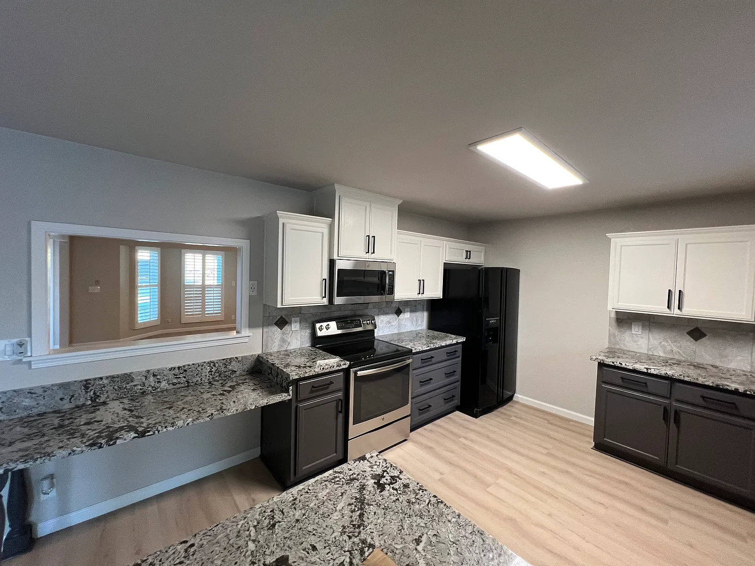 3 bed, 1800 sqft, $2,875 — Photo 2