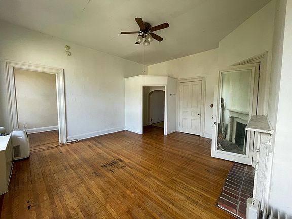 5th image of 708 Saint Paul St #5