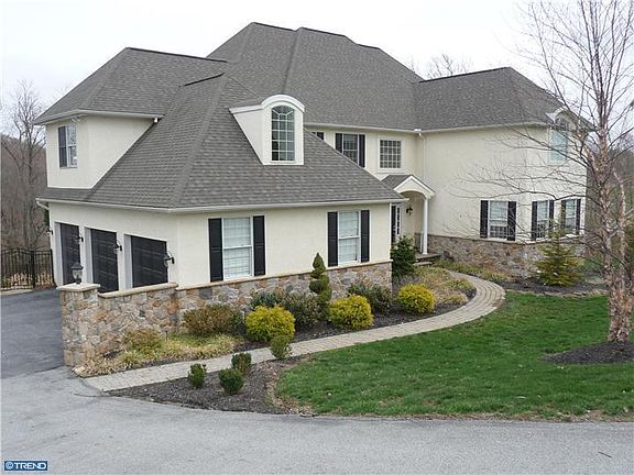 2nd image of 103 Pennfield Dr