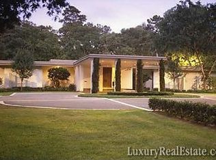 314 E Friar Tuck Ln, Houston, TX 77024