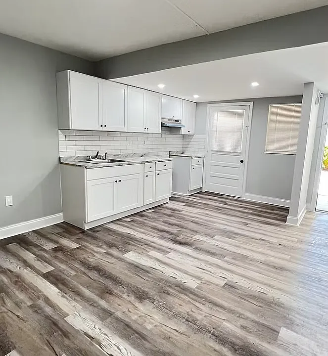 Premier Apartments