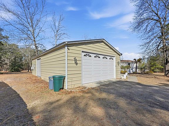 3rd image of 1309 Ralph Rd.