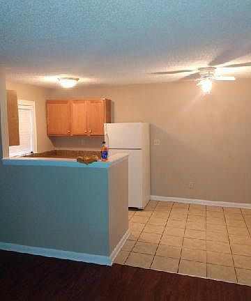 5th image of 2622 Dodds Ave #B