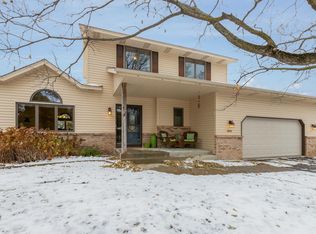 4094 153rd St W, Rosemount, MN 55068
