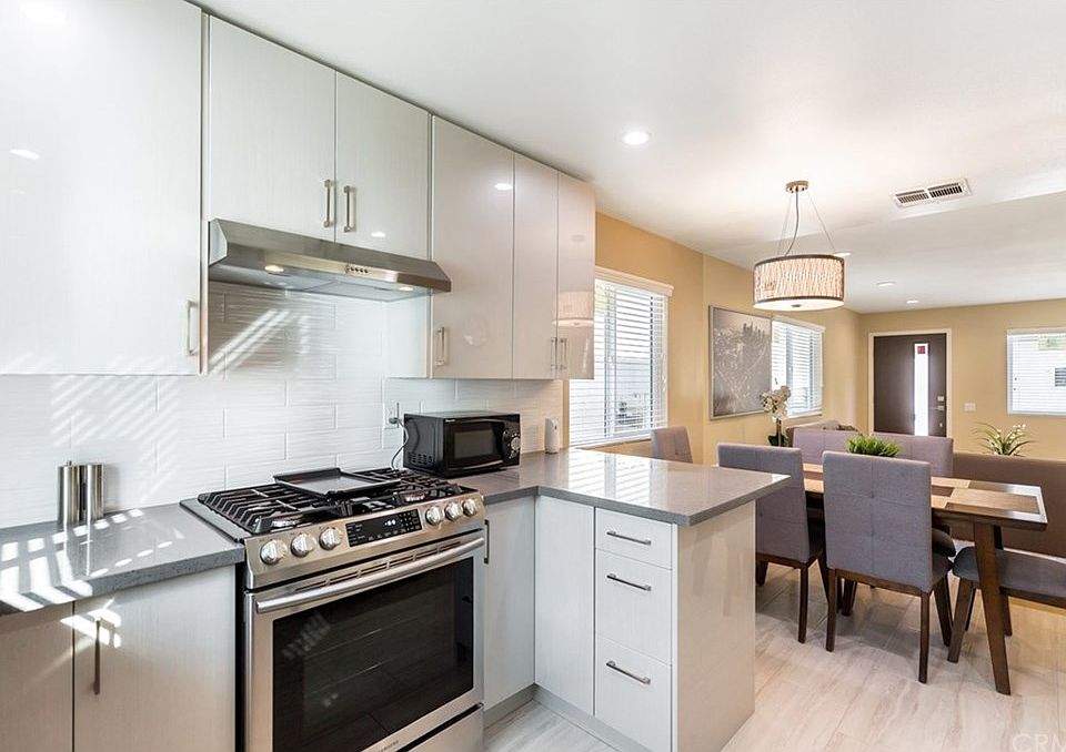 1st image of 8804 Hermosa Dr