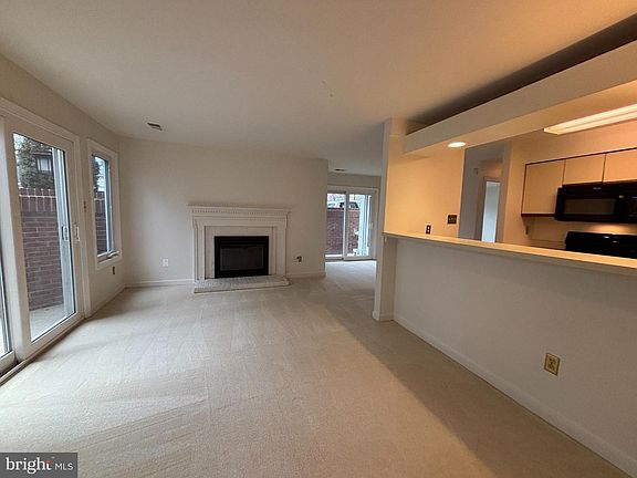 5th image of 5526 Langston Blvd #11