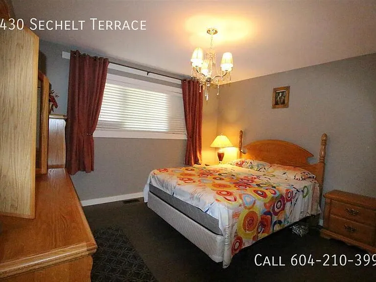 3430 Sechelt Ter — Photo 11