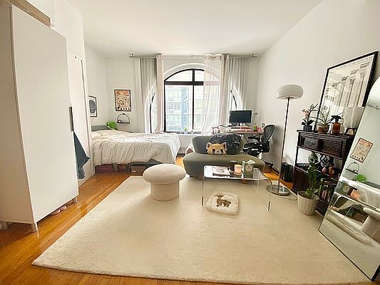 1st image of 121 E 12th St APT 4A
