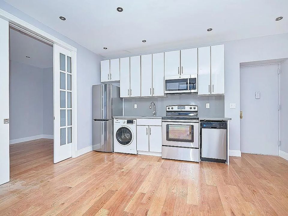 1st image of 854 W 180th St APT 2D