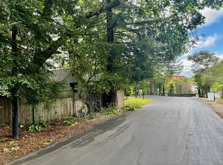 21850 Bear Creek Rd #C, Los Gatos, CA 95033