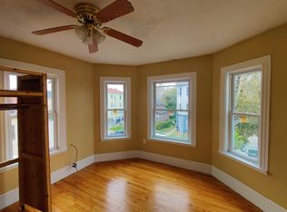 14 Wall St #2, Worcester, MA 01604