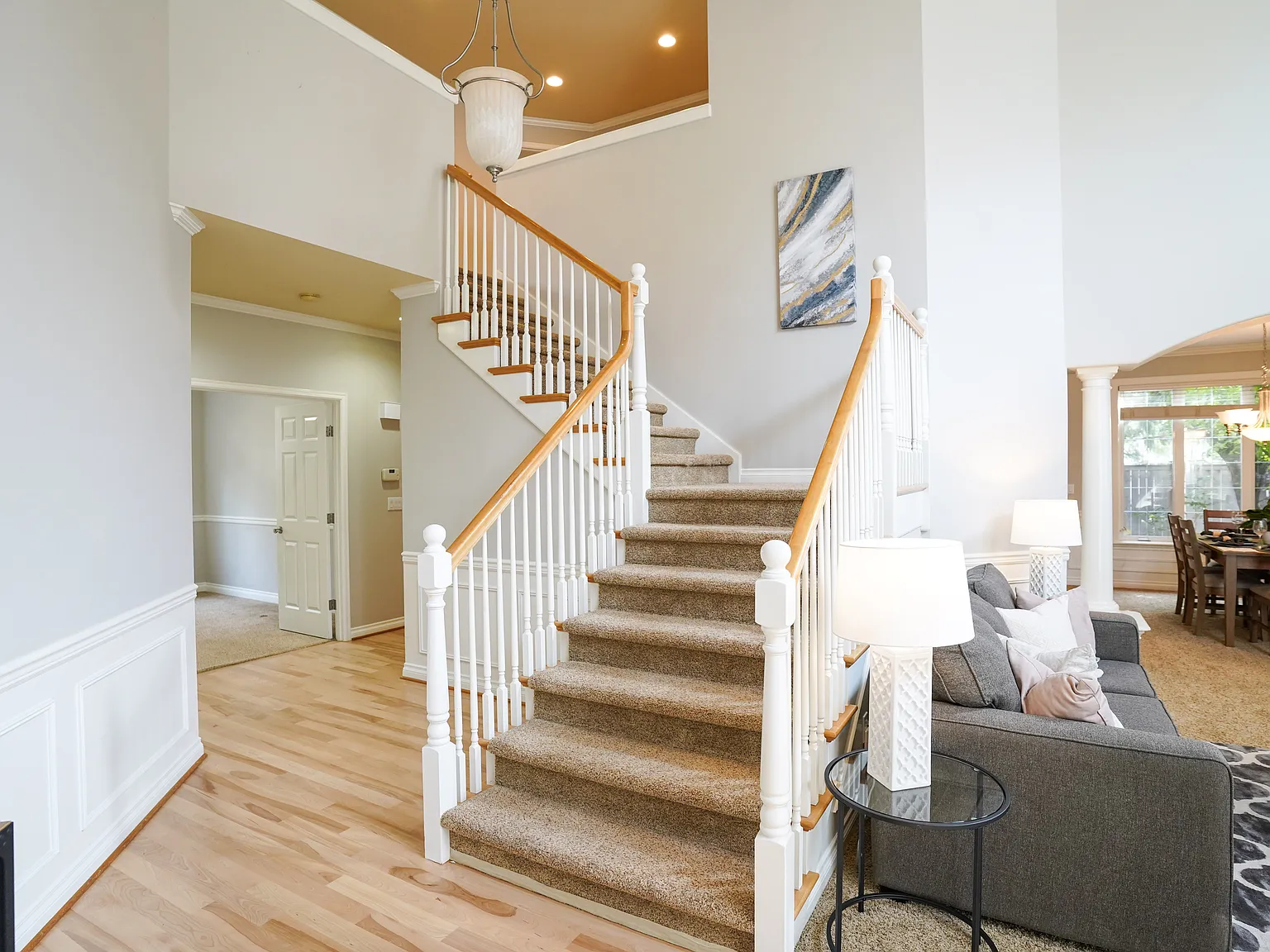 4 bed, 3.5 bath, 3080 sqft, $4,980 — Photo 3
