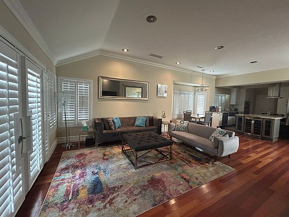4th image of 7060 Big Springs Ct