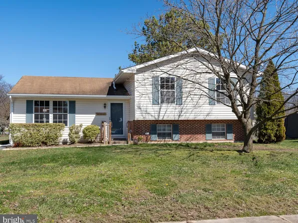 29408 Petunia Dr, Easton, MD 21601